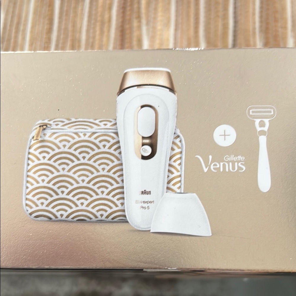 Braun Silk-expert Pro 5 IPL Hair Removal Device - Picture 2 of 6